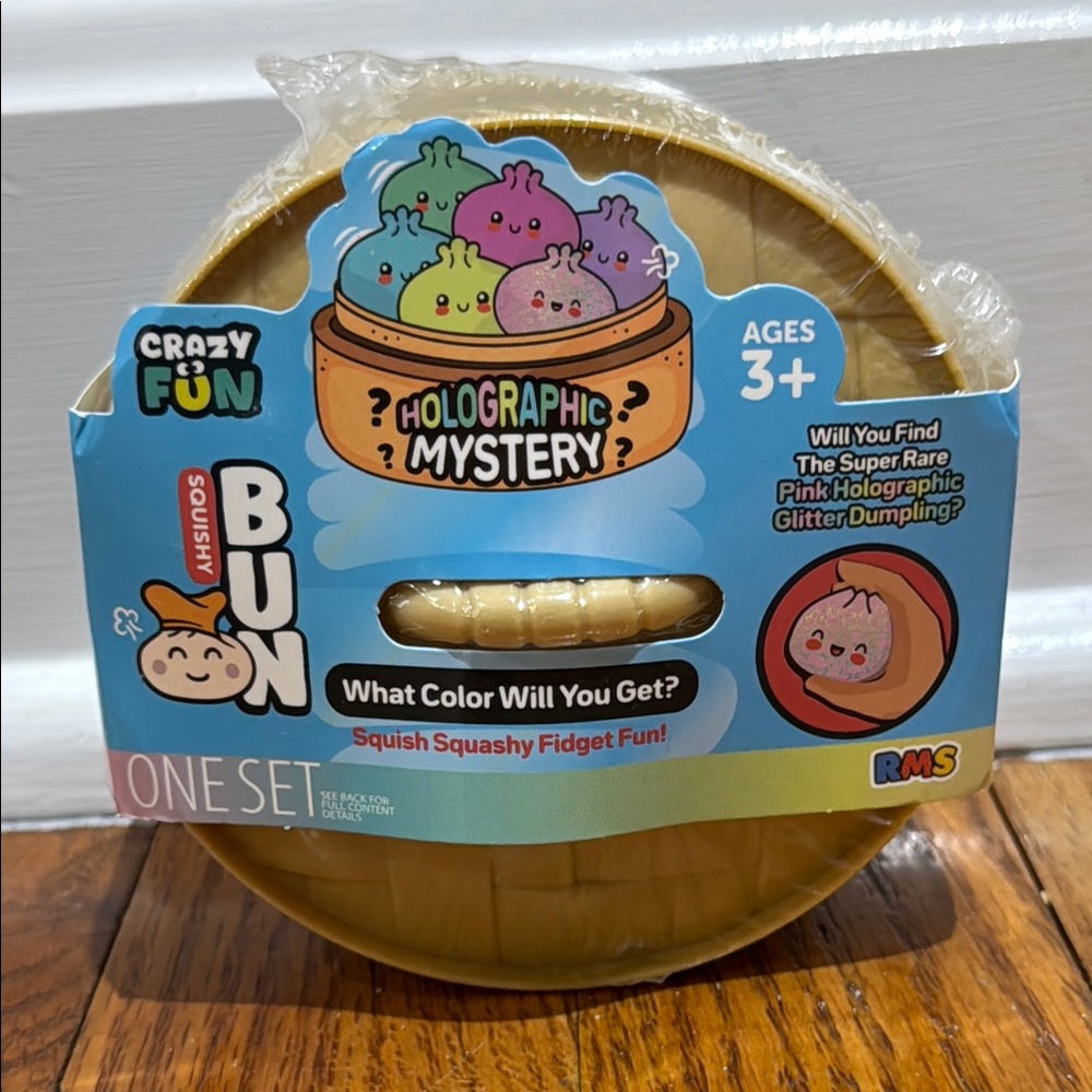 Holographic Mystery Squishy Bun - Crazy fun RMS